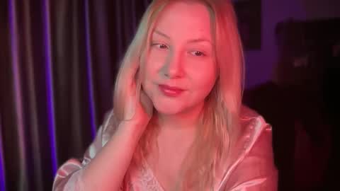 Snapshot of hellyriddle chatting on April 4, 2026, 7:06 am DeleteyourSadness online show from April 4, 2026, 7:06 am