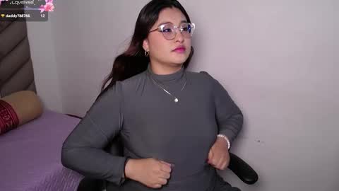 Zahira online show from November 10, 2025, 8:19 pm