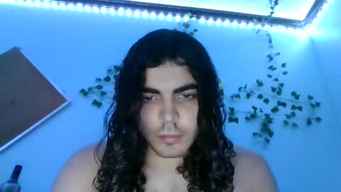 Snapshot of henka7 chatting on January 6, 2026, 5:16 pm henka7 online show from January 6, 2026, 5:16 pm