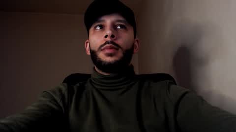 HenryAxe online show from October 15, 2025, 11:38 pm