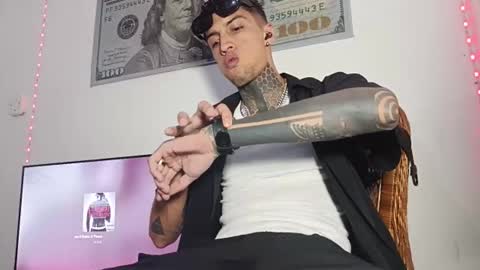 Henzeld online show from April 12, 2026, 11:54 pm