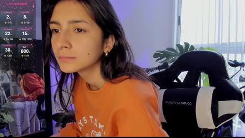 Hello I am Valentina independent Colombian model I love sensuality and pleasure welcome online show from December 30, 2024, 12:31 pm