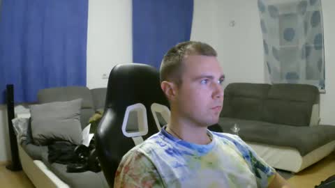 John Pearl online show from February 2, 2025, 6:42 pm