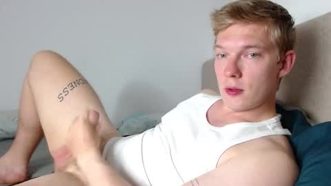 Gregblonde  Alextattoo online show from November 1, 2025, 6:15 am