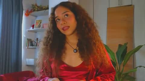 hercyqueen online show from March 19, 2026, 10:47 pm