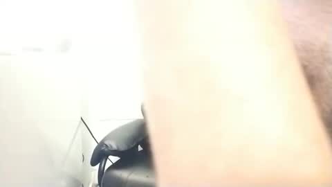 Snapshot of herenow_letsdothis chatting on October 25, 2025, 5:30 pm herenow_letsdothis online show from October 25, 2025, 5:30 pm