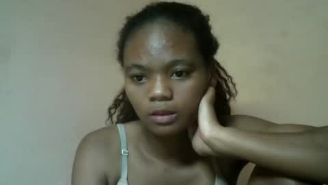 herisse01 online show from May 21, 2026, 9:22 pm