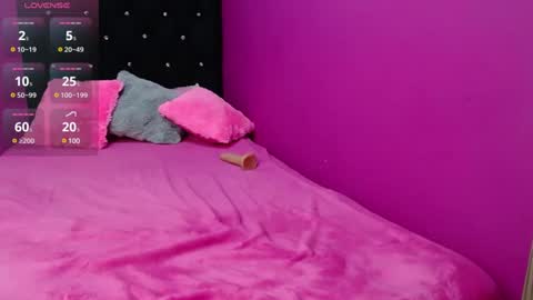 Alana online show from February 11, 2025, 4:44 am