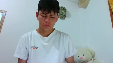 Snapshot of herrerabuitragroedwin chatting on May 27, 2026, 10:34 am valentin 123 online show from May 27, 2026, 10:34 am