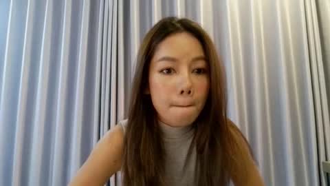 Aran online show from December 2, 2025, 7:57 am