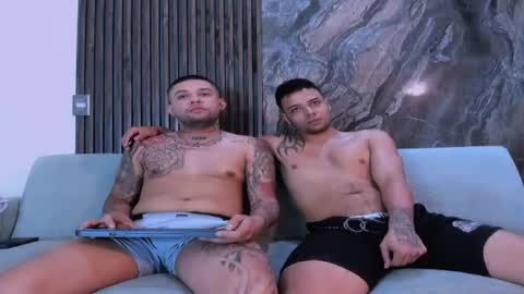 Snapshot of heteros_men chatting on October 14, 2025, 2:12 am heteros men online show from October 14, 2025, 2:12 am