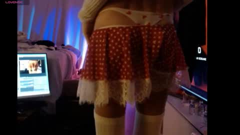 hevin69 online show from March 1, 2026, 2:02 am