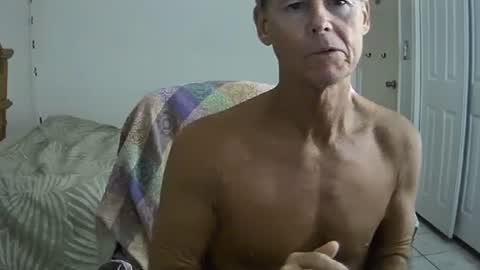 hewes1 online show from September 14, 2025, 11:37 pm