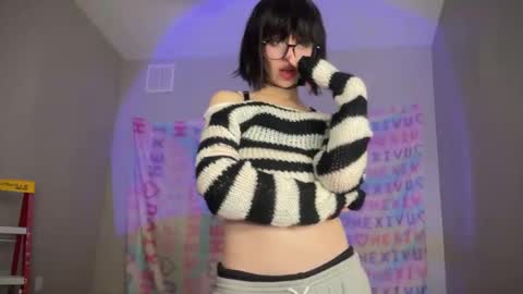 salem online show from January 17, 2025, 6:57 am