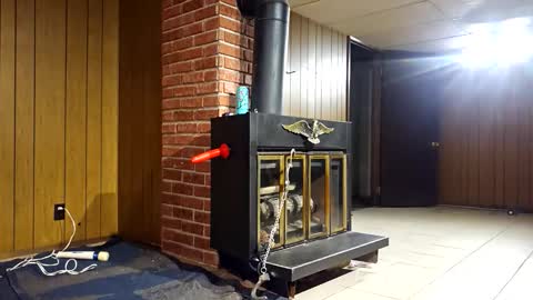 hexlustrious online show from November 26, 2025, 4:24 am