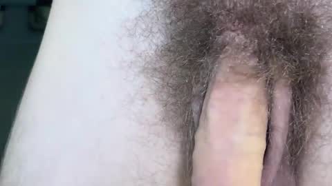 Arnold online show from November 17, 2025, 9:42 pm