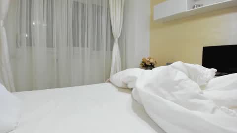 Heyheygrey online show from February 9, 2025, 5:01 pm