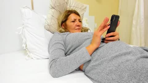 Heyheygrey online show from February 13, 2025, 11:04 pm