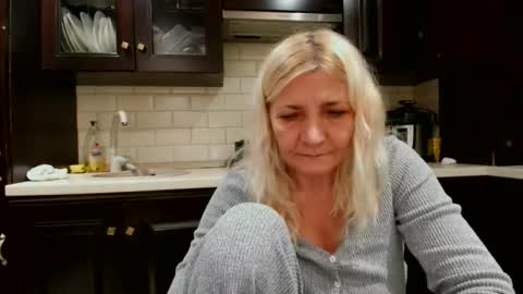 Heyheygrey online show from October 9, 2025, 5:22 pm