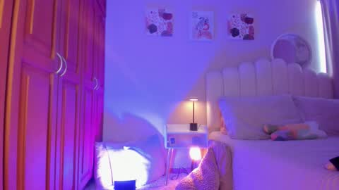 Martina Ricci Show schedule Monday to Friday 8am colombia time I work some weekends  online show from February 9, 2026, 3:38 pm