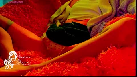 Gwen Elise online show from October 29, 2025, 4:42 pm