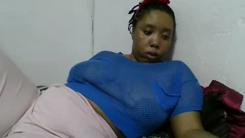 hheritinaa online show from September 29, 2025, 5:40 pm