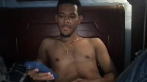 hhotcrazy online show from October 1, 2025, 9:43 pm