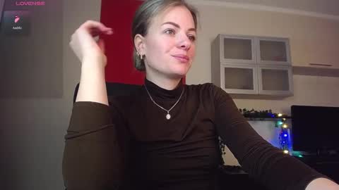 Lina online show from January 8, 2026, 8:05 am