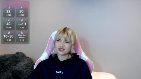 Snapshot of hi_scarlett chatting on January 22, 2025, 12:27 pm hi_scarlett online show from January 22, 2025, 12:27 pm