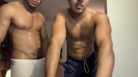 Snapshot of highlatin_guys chatting on February 9, 2026, 3:54 am Terry and E online show from February 9, 2026, 3:54 am