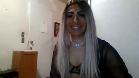 hihheelstranny online show from November 1, 2025, 9:11 am