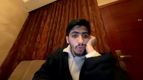 hihi9697 online show from March 26, 2026, 12:39 am