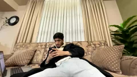 hihi9697 online show from March 26, 2026, 10:59 pm