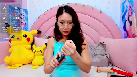 Hikori online show from February 1, 2025, 1:34 am