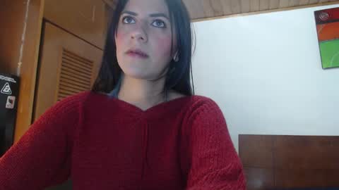 hilaril18 online show from February 9, 2025, 12:28 am