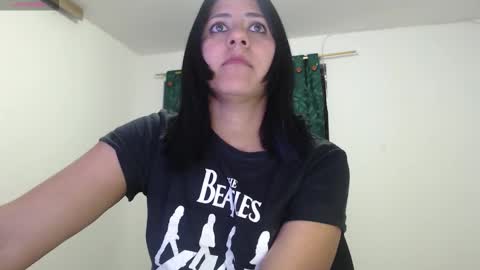 hilaril18 online show from February 11, 2026, 12:26 am