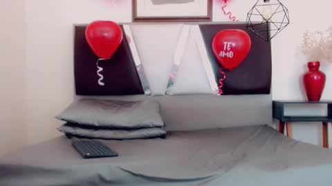 Snapshot of hilary_avilan chatting on February 14, 2025, 7:44 pm Hilary Avilan online show from February 14, 2025, 7:44 pm