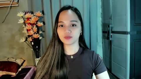 hilarymolly online show from March 2, 2026, 5:08 am