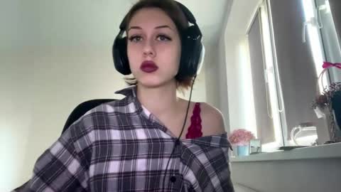 Snapshot of hildredmabray chatting on October 4, 2025, 8:56 am Hi Im Elizabeth online show from October 4, 2025, 8:56 am