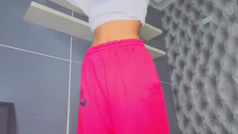  Hillary  online show from January 16, 2026, 12:14 am