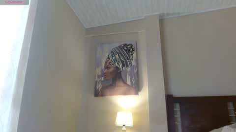 Hillary  online show from November 18, 2025, 6:34 pm