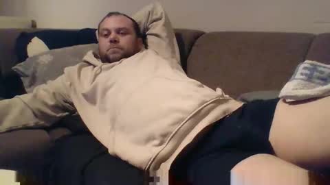 Himre online show from December 1, 2025, 8:41 am