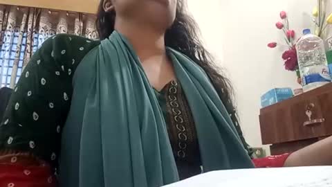 himuhimu22 online show from September 23, 2025, 11:13 am