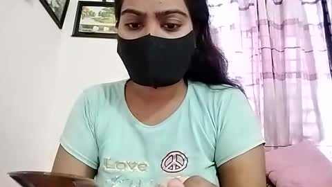 himuhimu22 online show from June 11, 2026, 6:55 am
