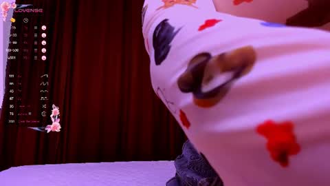 Sexy Hina online show from June 9, 2026, 6:25 am