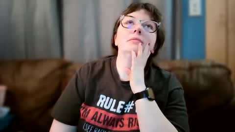 Bella online show from February 24, 2025, 5:00 am