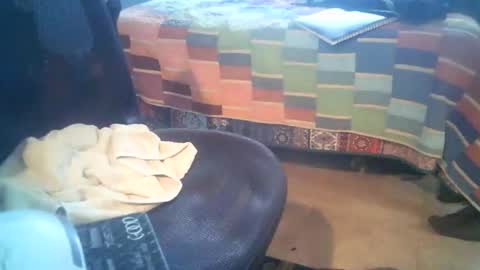 Snapshot of hippypunkx chatting on October 25, 2025, 3:40 pm hippypunkx online show from October 25, 2025, 3:40 pm