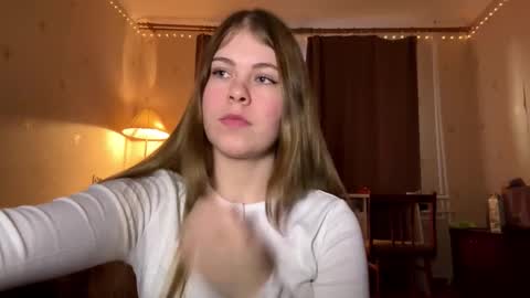 Snapshot of hirokosersen chatting on February 21, 2026, 4:46 am I am Amy ntmu Lets hit 10 Thumbs Up together online show from February 21, 2026, 4:46 am