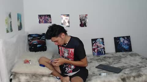 Hisokax online show from February 8, 2026, 3:32 am