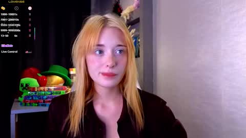 Ella online show from September 26, 2025, 5:17 pm